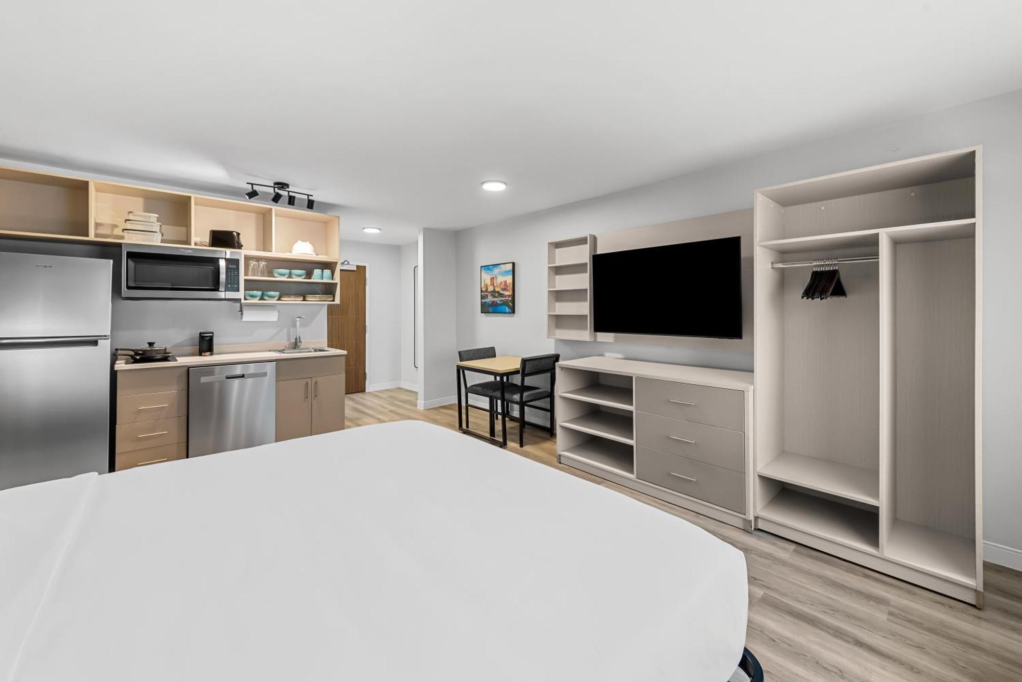 Mainstay Suites Columbus North - Worthington Экстерьер фото
